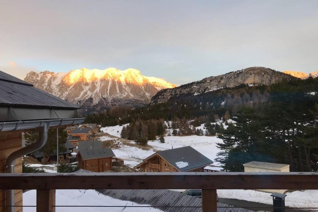 Magnifique Appartement A La Joue Du Loup Saint-Étienne-en-Dévoluy Exterior foto